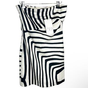 Zara NWT Linen Blend Strapless Black & White Striped Bodycon Dress Size Small